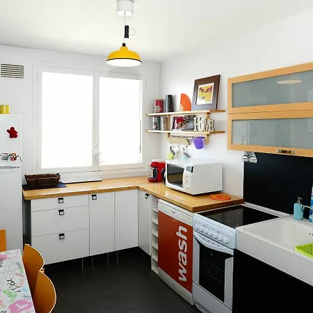 Ambiance - Bellevue Apartment